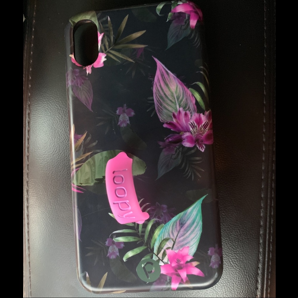 iPhone XS Max loopy case